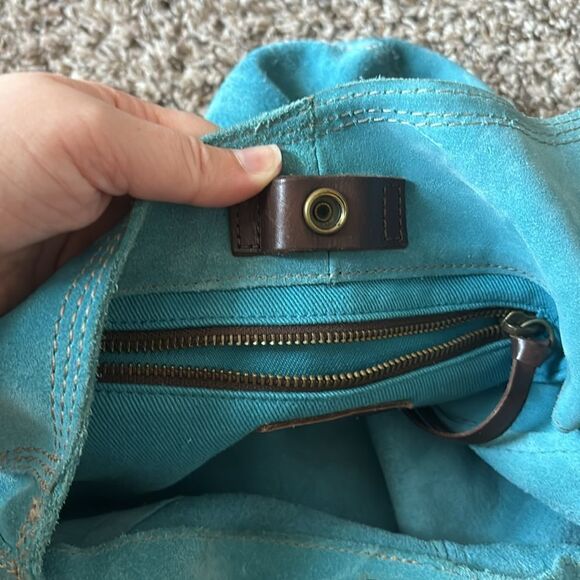 Lucky brand blue genuine suede leather purse - Picture 7 of 9